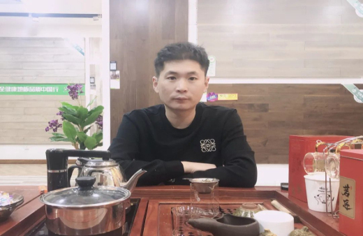 “世”在人為 | 世友地板大同經銷商郝建強：知行合一，自強不息全力以赴創奇績